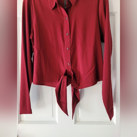 Express Portofino Wine Button Down Tie Front Shirt, Size S - Picture 2 of 5